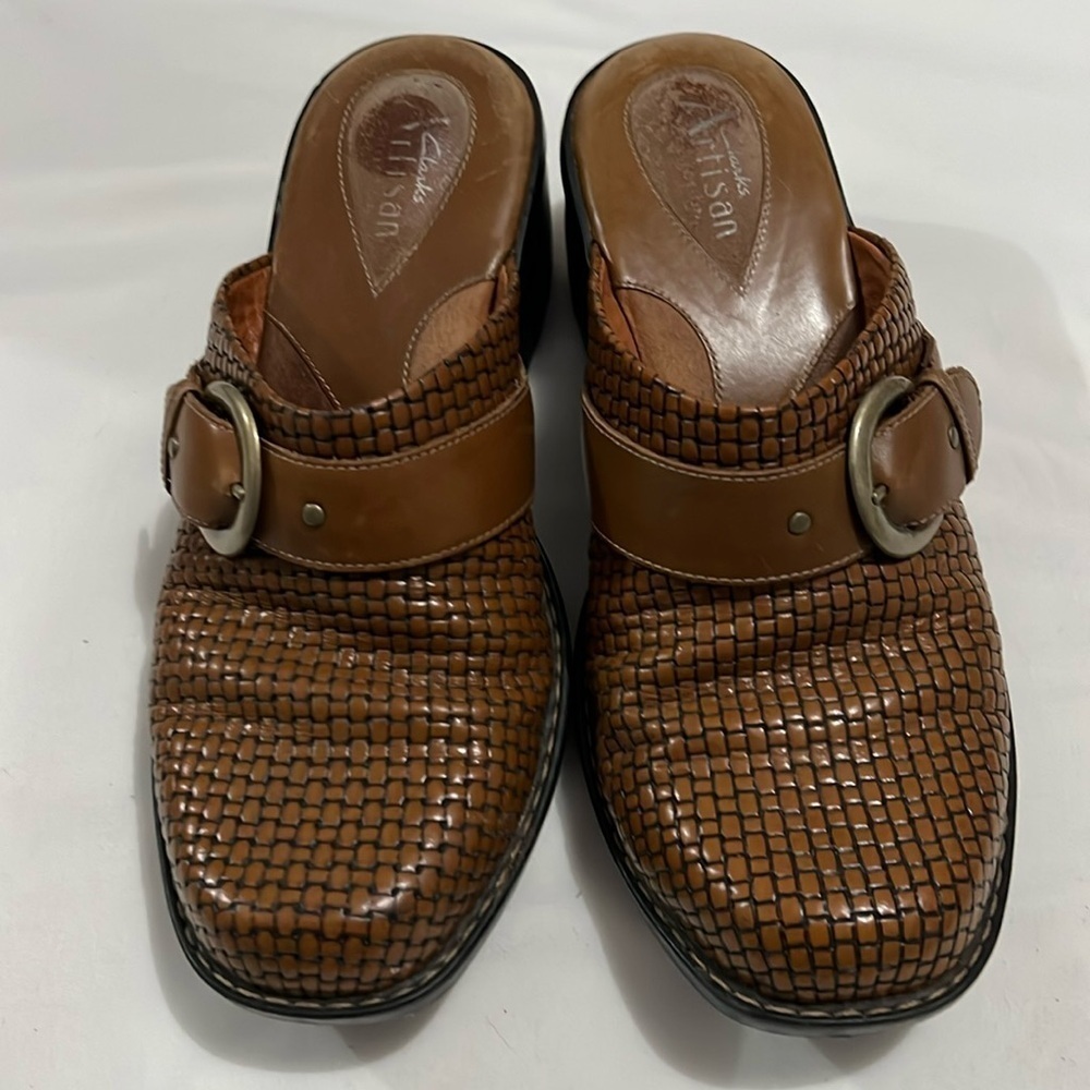 Clarks Artisan Brown Basketweave Leather Mules